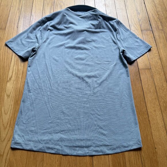 Lululemon Size L Ash Gray Soft Jersey Classic Fit Short Sleeve Polo Shirt Top - Picture 11 of 12